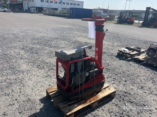 2016 Wacker Neuson DPU4545 Vibratory Plate Compactor - Vibroplate: picture 1 2016 Wacker Neuson DPU4545 Vibratory Plate Compactor - Vibroplate: picture 1