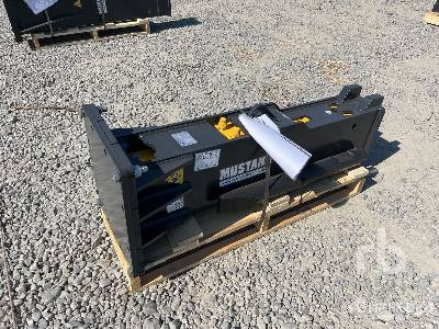 MUSTANG HM1002 (Unused) - Hydraulic hammer: picture 3 MUSTANG HM1002 (Unused) - Hydraulic hammer: picture 3
