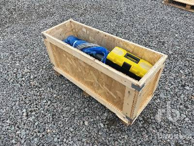 SOLMEK HM-300 (Unused) - Hydraulic hammer: picture 4 SOLMEK HM-300 (Unused) - Hydraulic hammer: picture 4