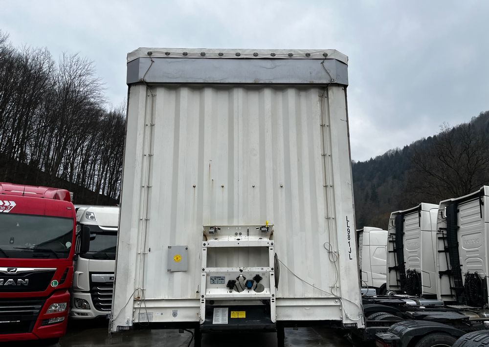 Krone Burto-firanka Mega // 2015 Rok // Oś podnoszona // Wysokie burty // - Curtainsider semi-trailer: picture 2 Krone Burto-firanka Mega // 2015 Rok // Oś podnoszona // Wysokie burty // - Curtainsider semi-trailer: picture 2