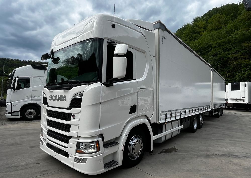 Scania R410 // 2018 // Retarder // Tandem 7.7+7.7 // Przyczepa Krone // Oś podnosozna // - Curtain side truck: picture 2 Scania R410 // 2018 // Retarder // Tandem 7.7+7.7 // Przyczepa Krone // Oś podnosozna // - Curtain side truck: picture 2
