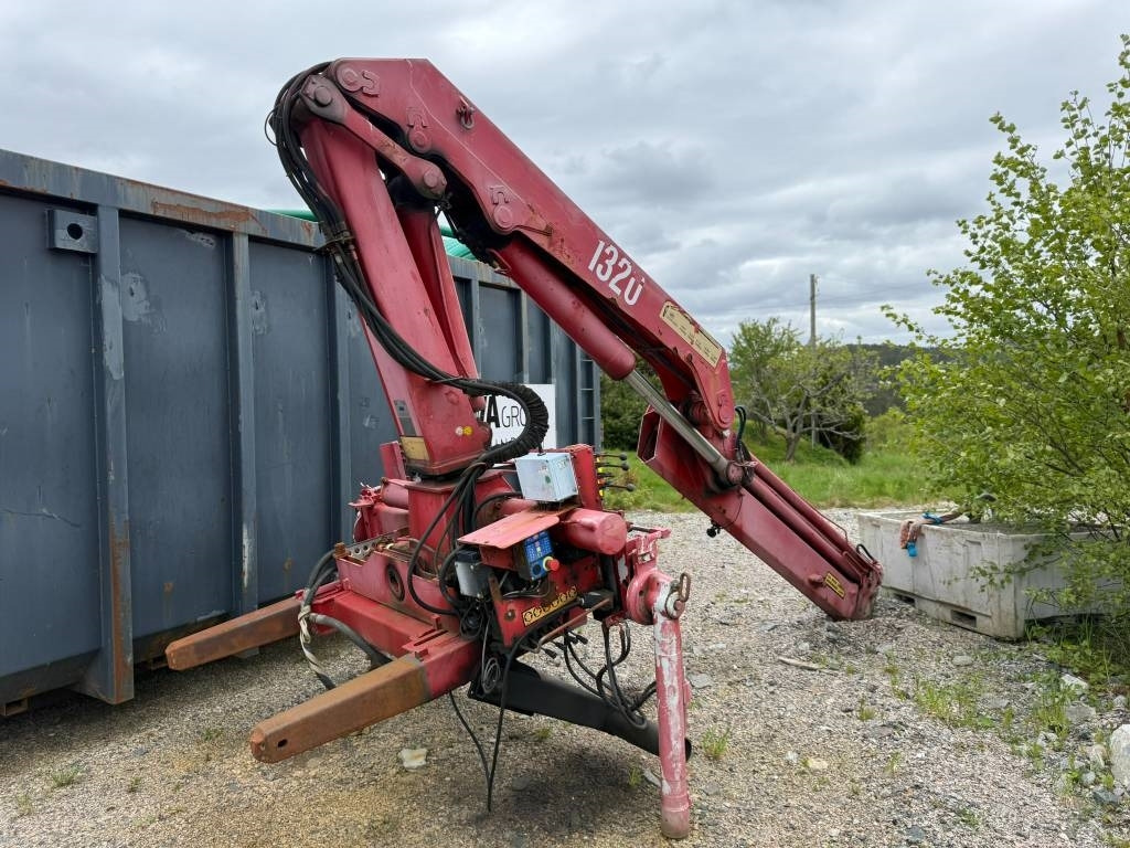 HMF 1323 K4D kran 13tm - Truck mounted crane: picture 1 HMF 1323 K4D kran 13tm - Truck mounted crane: picture 1