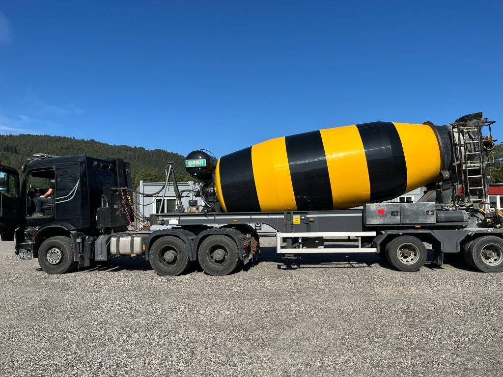 Mercedes-Benz Arocs 6X4 AMT BT 220 semi-trailer concrete mixer - Tractor truck, Concrete mixer semi-trailer: picture 1 Mercedes-Benz Arocs 6X4 AMT BT 220 semi-trailer concrete mixer - Tractor truck, Concrete mixer semi-trailer: picture 1