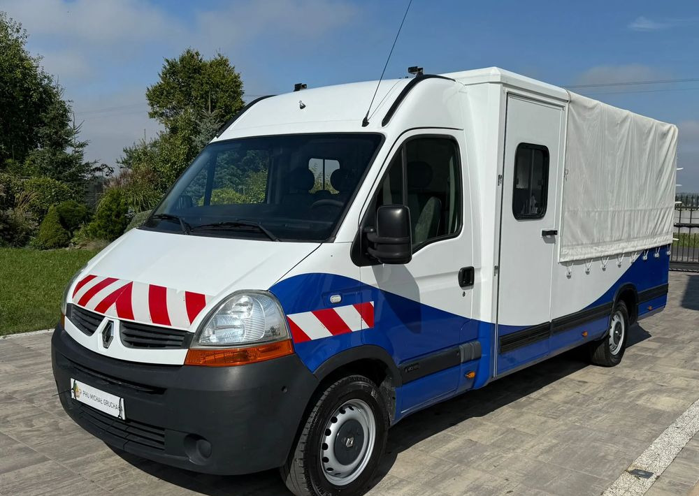 Renault Master - Combi van: picture 3 Renault Master - Combi van: picture 3