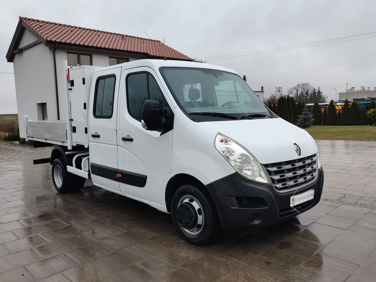 Renault Master - Open body delivery van: picture 1 Renault Master - Open body delivery van: picture 1