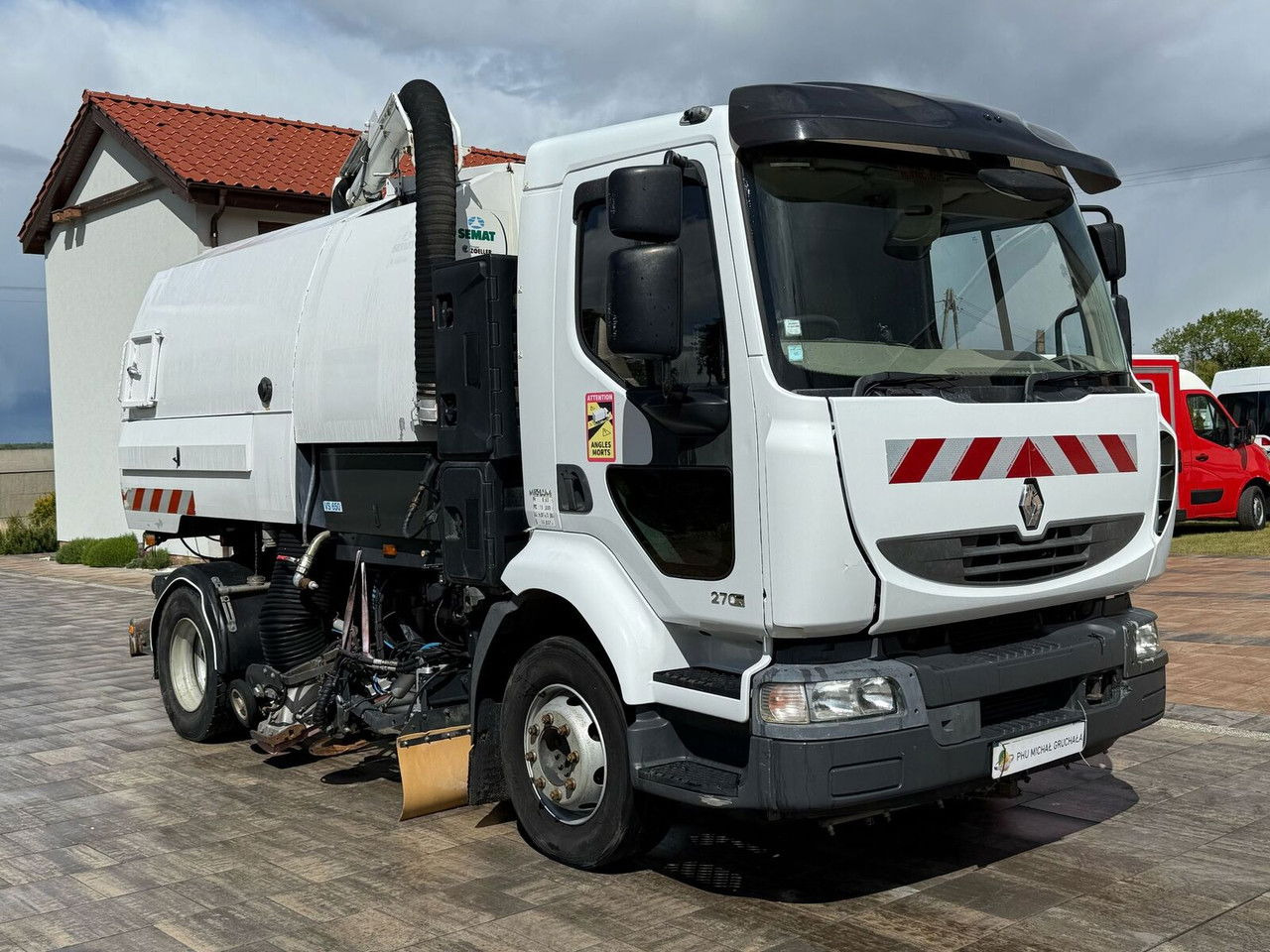 Renault Midlum 270 DXi - Road sweeper: picture 1 Renault Midlum 270 DXi - Road sweeper: picture 1