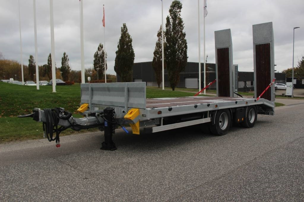 AMT MK200 2 akslet maskinkærre m. sider og ramper - Dropside/ Flatbed trailer: picture 4 AMT MK200 2 akslet maskinkærre m. sider og ramper - Dropside/ Flatbed trailer: picture 4