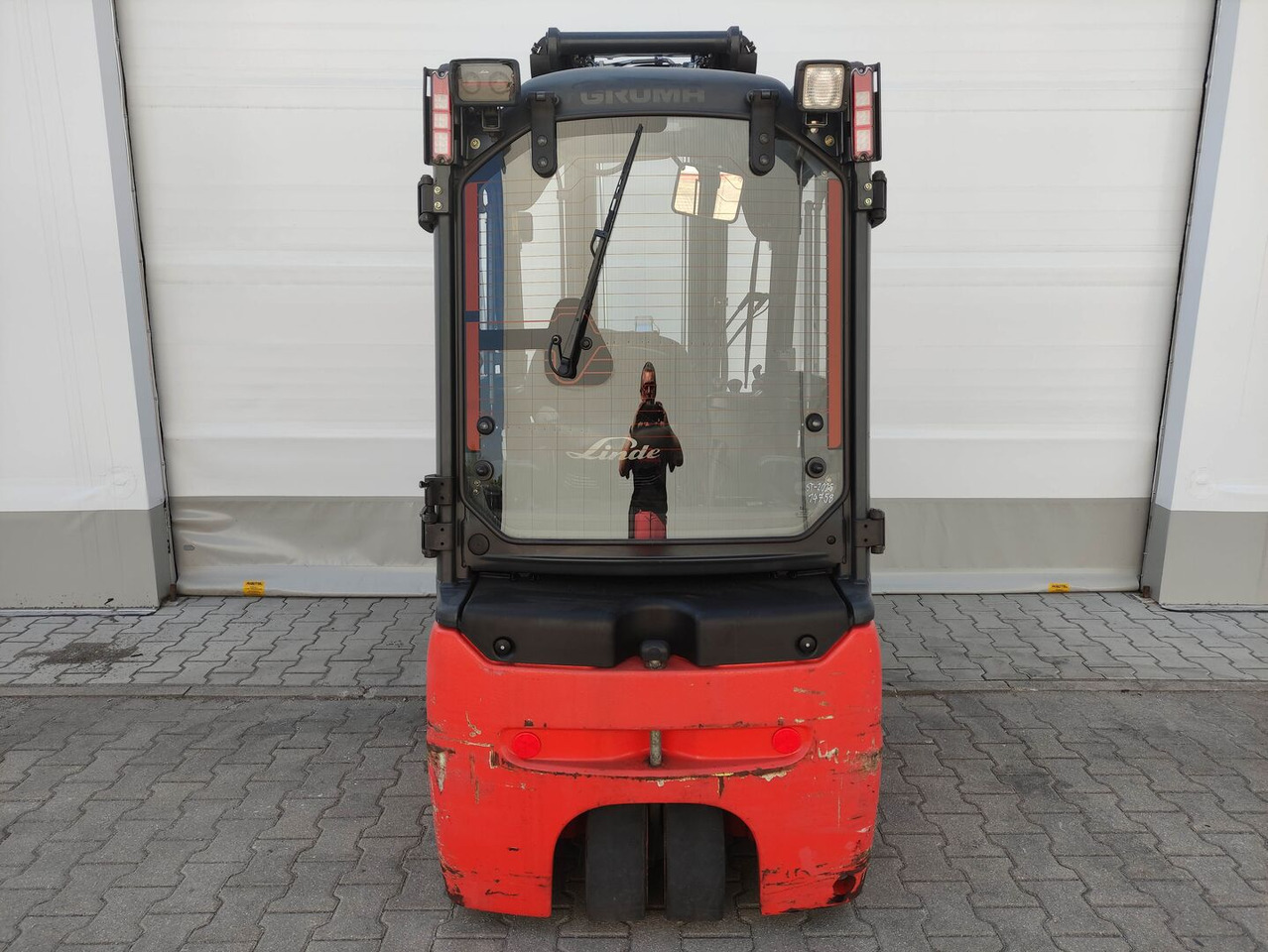 Linde E18L-02-386 - Electric forklift: picture 4 Linde E18L-02-386 - Electric forklift: picture 4