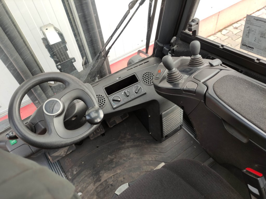 Linde H35D-02-393-EVO - Diesel forklift: picture 5 Linde H35D-02-393-EVO - Diesel forklift: picture 5