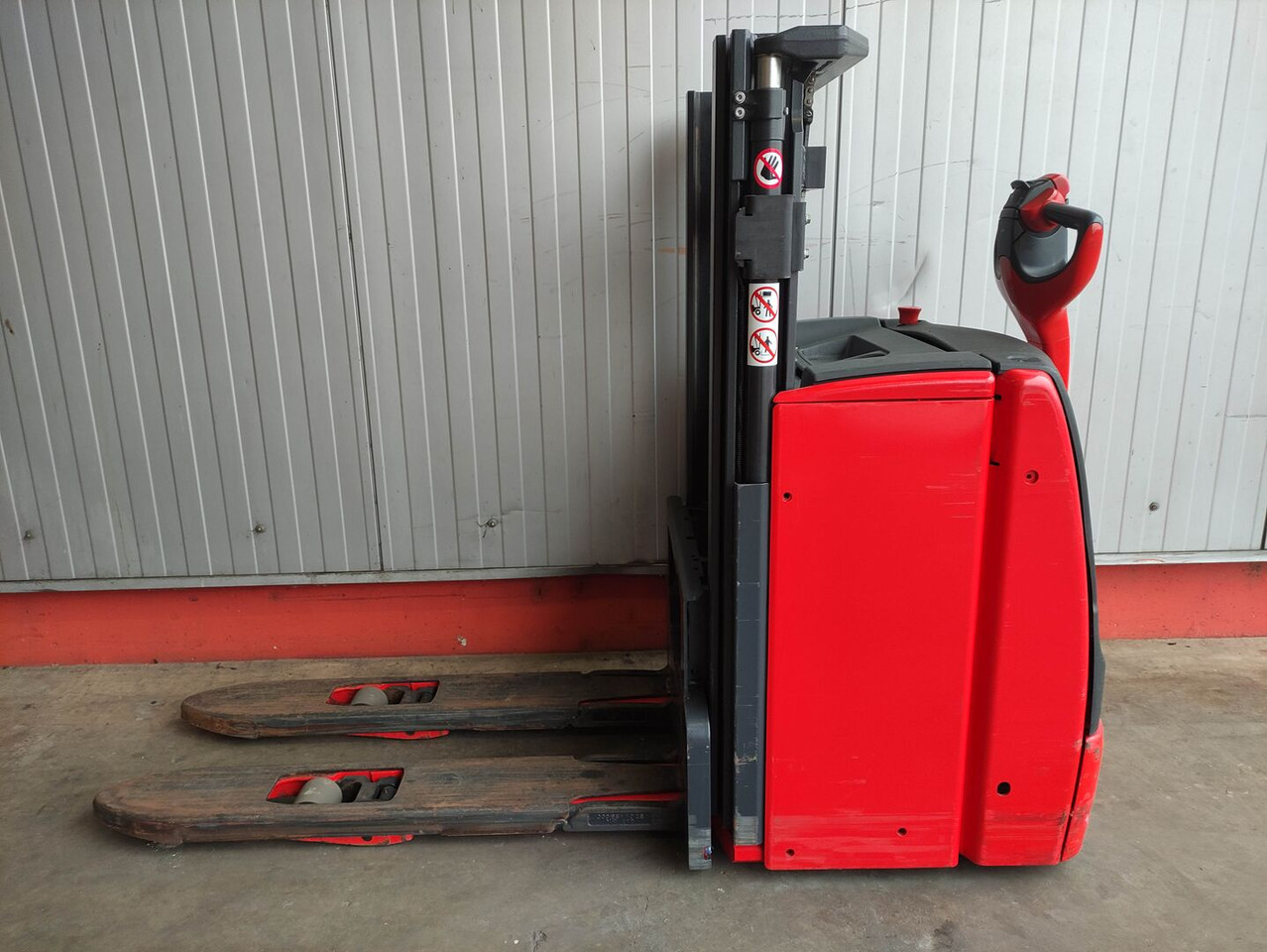 Linde L14i-1173 - Stacker: picture 1 Linde L14i-1173 - Stacker: picture 1