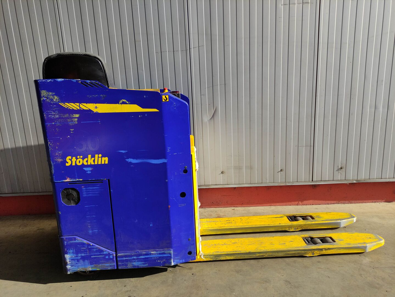 Stöcklin EFP30XXL - Pallet truck: picture 2 Stöcklin EFP30XXL - Pallet truck: picture 2