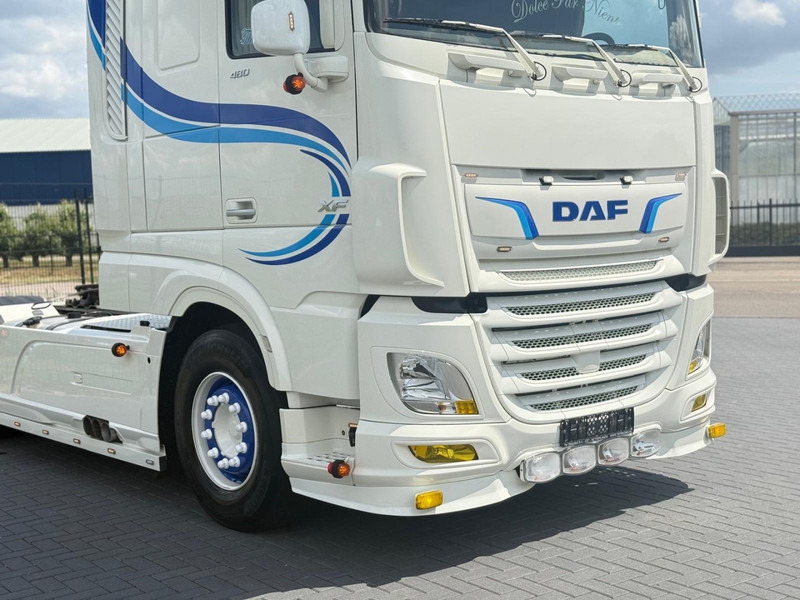 DAF XF 480 SHOW TRUCK, LOW MILEAGE, RETARDER, INTERIOR, TOP! - Tractor truck: picture 3 DAF XF 480 SHOW TRUCK, LOW MILEAGE, RETARDER, INTERIOR, TOP! - Tractor truck: picture 3
