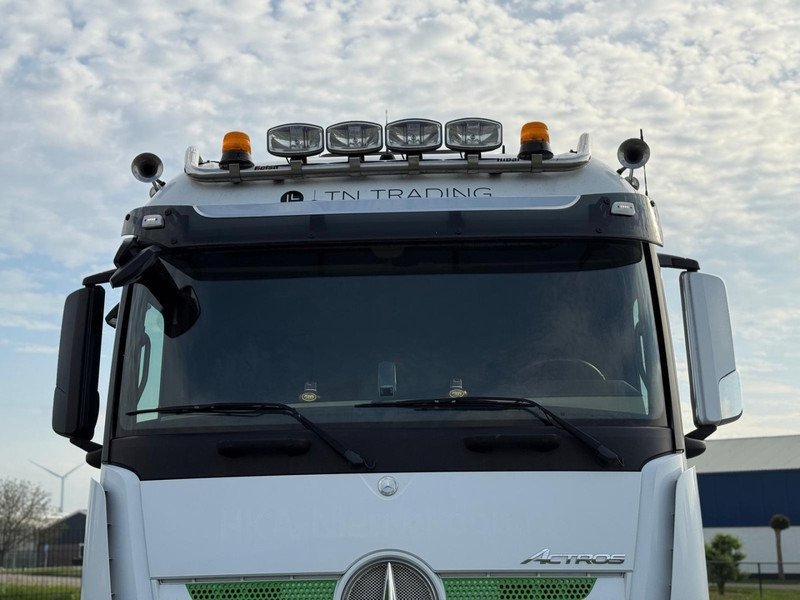 Mercedes-Benz ACTROS HYDRAUILIC, PTO, STEERING PUSHER, REMA. - Tractor truck: picture 4 Mercedes-Benz ACTROS HYDRAUILIC, PTO, STEERING PUSHER, REMA. - Tractor truck: picture 4