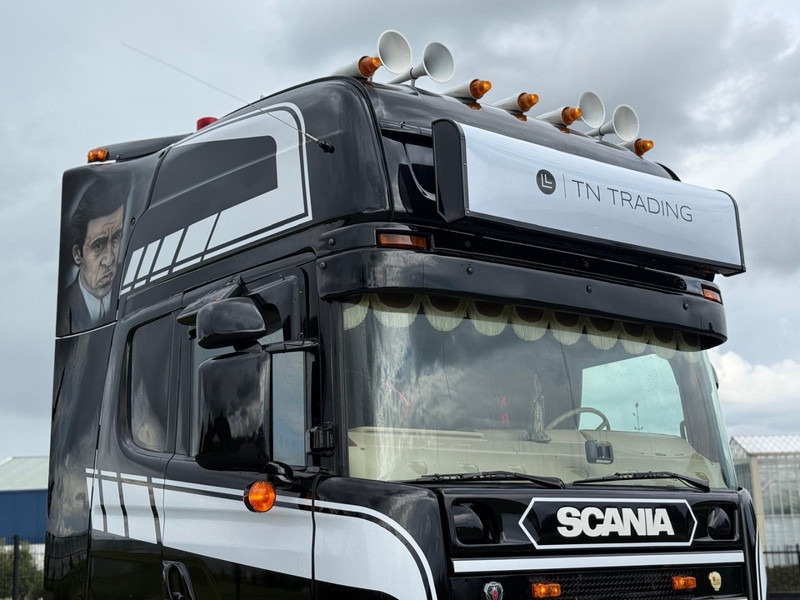 Scania R 144 530 SHOW TRUCK, INTERIEUR, OPEN UITLAAT, HOBBY, TOP. - Tractor truck: picture 5 Scania R 144 530 SHOW TRUCK, INTERIEUR, OPEN UITLAAT, HOBBY, TOP. - Tractor truck: picture 5