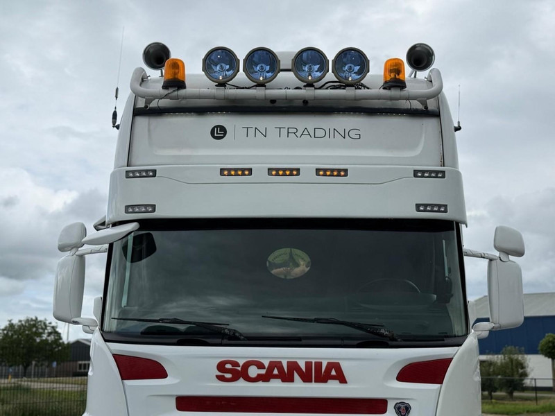 Scania R 560 SHOW TRUCK, RETARDER, LEATHER, I-PARK, TOP. leasing Scania R 560 SHOW TRUCK, RETARDER, LEATHER, I-PARK, TOP.: picture 12 Scania R 560 SHOW TRUCK, RETARDER, LEATHER, I-PARK, TOP. leasing Scania R 560 SHOW TRUCK, RETARDER, LEATHER, I-PARK, TOP.: picture 12