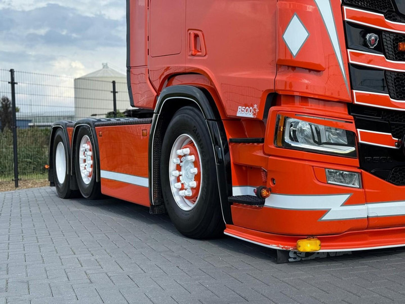 Scania R500 SHOWTRUCK, VOLLUCHT, PTO/HYDRAULIEK, RETARDER, 6X2/4. - Tractor truck: picture 5 Scania R500 SHOWTRUCK, VOLLUCHT, PTO/HYDRAULIEK, RETARDER, 6X2/4. - Tractor truck: picture 5