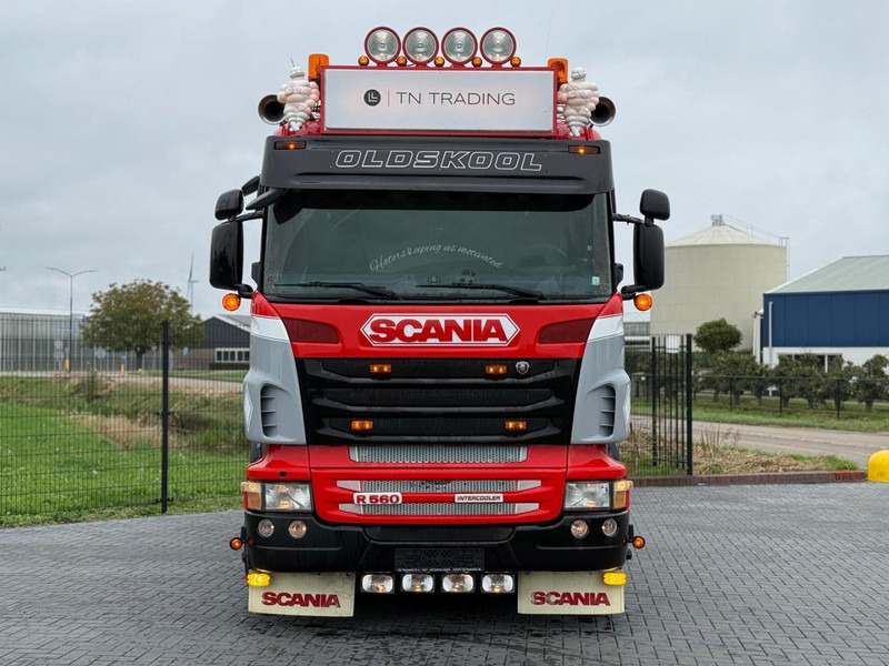 Scania R560 V8 SHOW, TOP, LEREN STOELEN, RETARDER, HANDGESCHAKELD. - Tractor truck: picture 2 Scania R560 V8 SHOW, TOP, LEREN STOELEN, RETARDER, HANDGESCHAKELD. - Tractor truck: picture 2