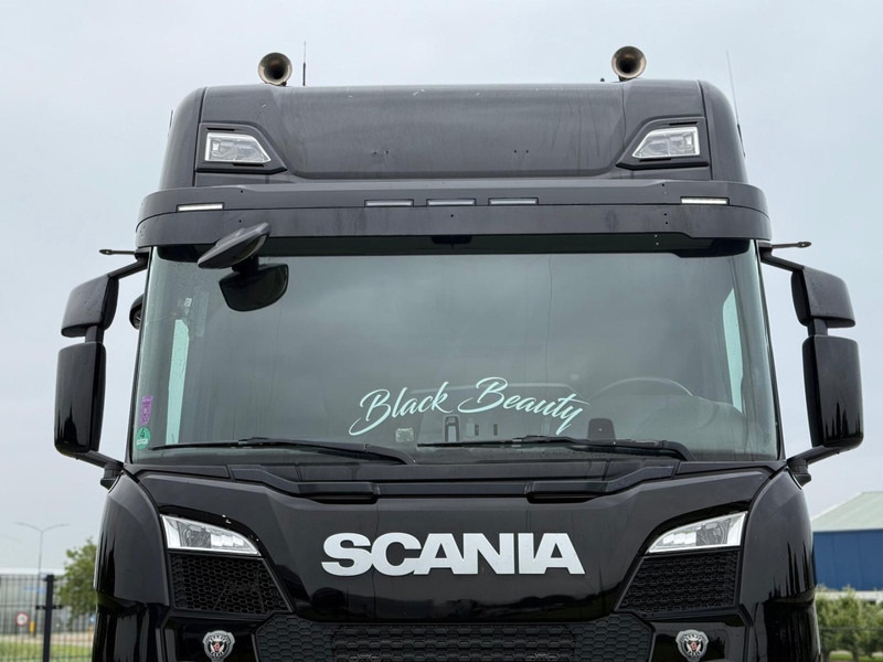 Scania S580 V8 NGS RETARDER, LEATHER, 2X TANK, TOP CONDITION! - Tractor truck: picture 5 Scania S580 V8 NGS RETARDER, LEATHER, 2X TANK, TOP CONDITION! - Tractor truck: picture 5