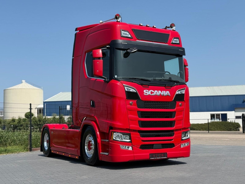 Scania S590 V8 NGS FULL AIR, ALCOA, LEATHER, HYDRAULIC, LIKE NEW. - Tractor truck: picture 1 Scania S590 V8 NGS FULL AIR, ALCOA, LEATHER, HYDRAULIC, LIKE NEW. - Tractor truck: picture 1