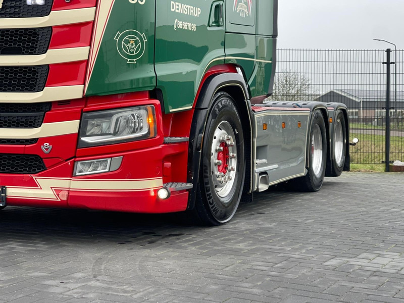 Scania S650 V8 NGS SHOW TRUCK, FULL AIR, RETARDER, PTO/HYDRAULIC! - Tractor truck: picture 5 Scania S650 V8 NGS SHOW TRUCK, FULL AIR, RETARDER, PTO/HYDRAULIC! - Tractor truck: picture 5