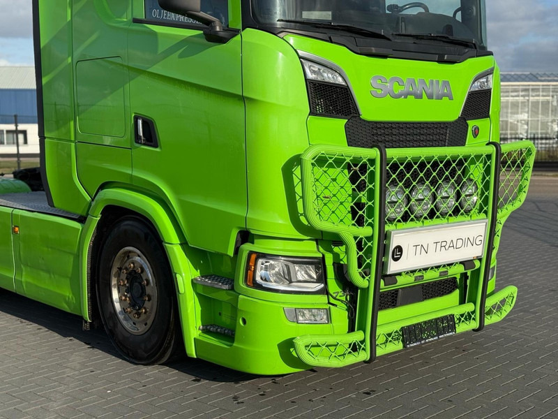 Scania S730 6X4, ADR, VOLLUCHT, RETARDER, LEDER. - Tractor truck: picture 4 Scania S730 6X4, ADR, VOLLUCHT, RETARDER, LEDER. - Tractor truck: picture 4