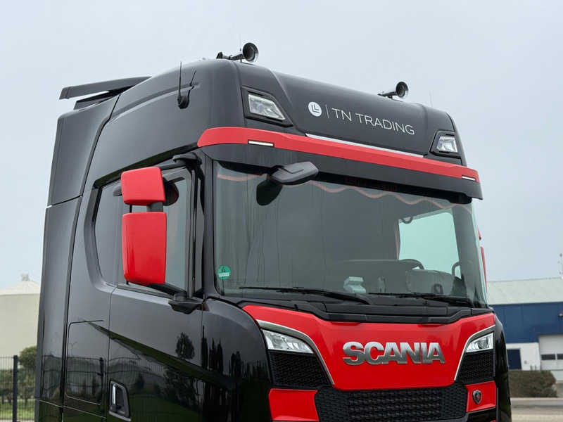 Scania S770 VOLLUCHT, LEER, RETARDER, 2 TANKS, PARK COOL. - Tractor truck: picture 3 Scania S770 VOLLUCHT, LEER, RETARDER, 2 TANKS, PARK COOL. - Tractor truck: picture 3