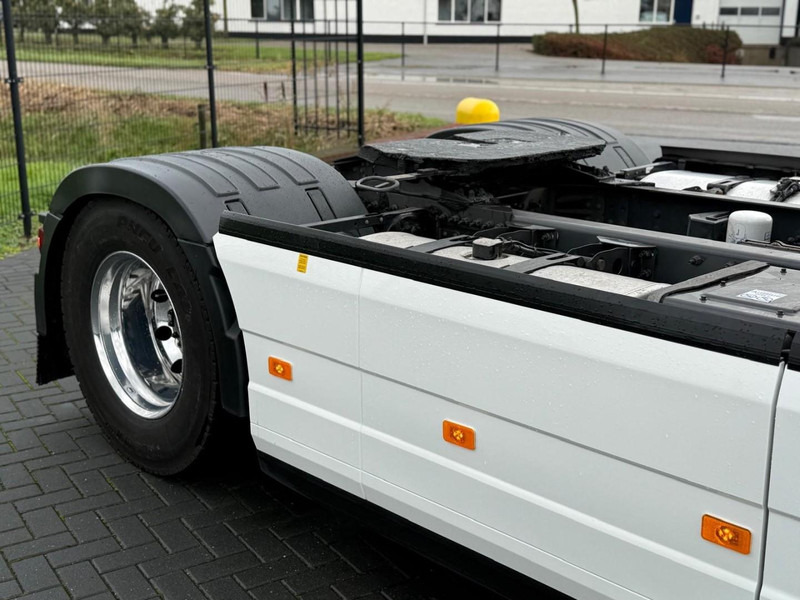 Tractor truck Volvo FH 13.460 ALCOA, SMART TACHO 2, I PARK COOL, FULL.: picture 17 Tractor truck Volvo FH 13.460 ALCOA, SMART TACHO 2, I PARK COOL, FULL.: picture 17