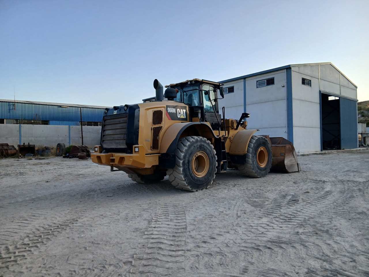 Caterpillar 966M - Construction machinery: picture 5 Caterpillar 966M - Construction machinery: picture 5