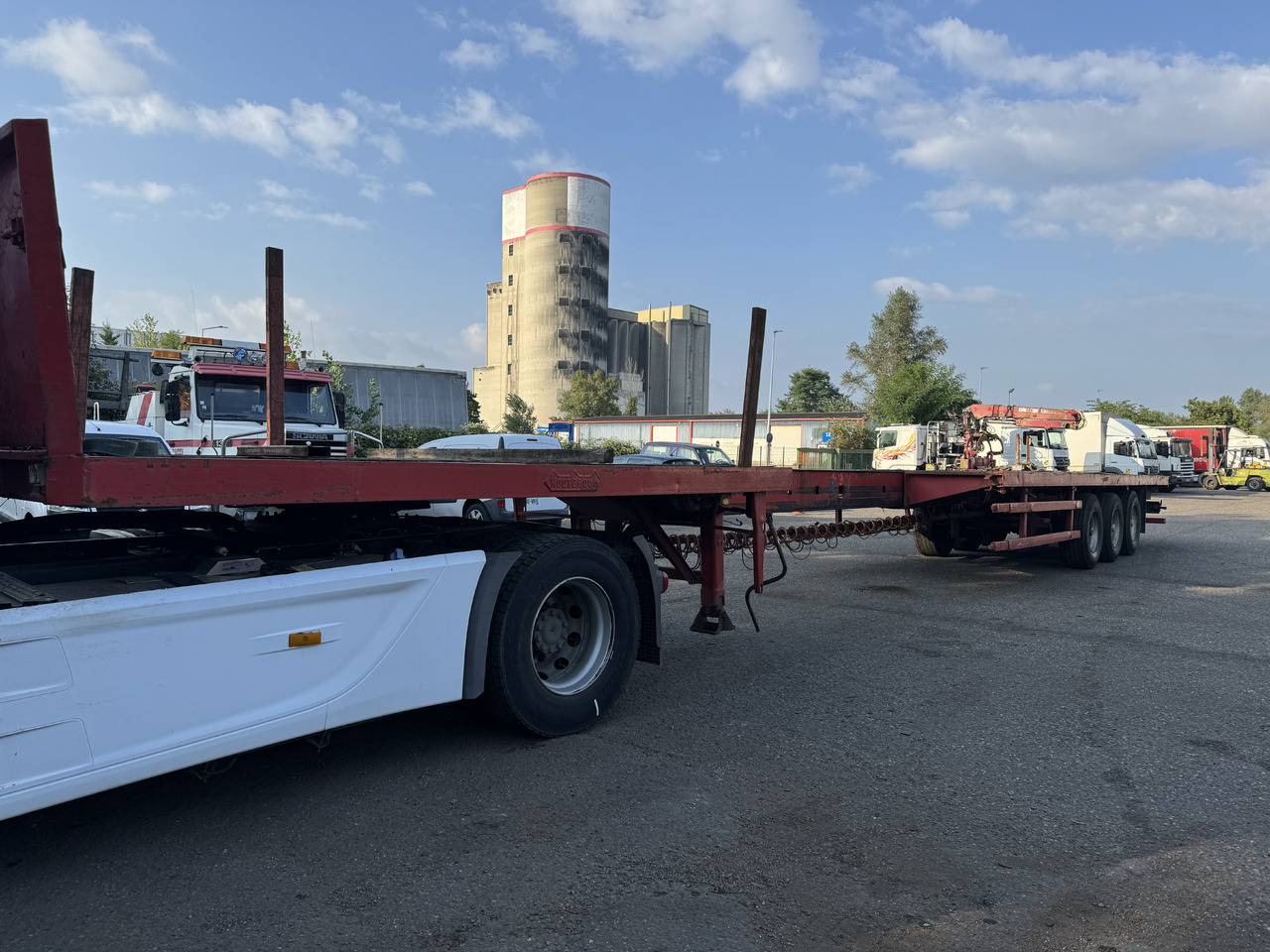 NOOTEBOOM Plateau extensible - Dropside/ Flatbed semi-trailer: picture 2 NOOTEBOOM Plateau extensible - Dropside/ Flatbed semi-trailer: picture 2
