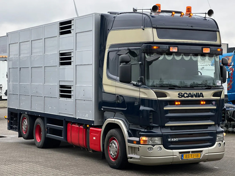 Scania R420 6x2 Topline / 3 Stock Animal Transport / Retarder / Euro 5 - Livestock truck: picture 2 Scania R420 6x2 Topline / 3 Stock Animal Transport / Retarder / Euro 5 - Livestock truck: picture 2