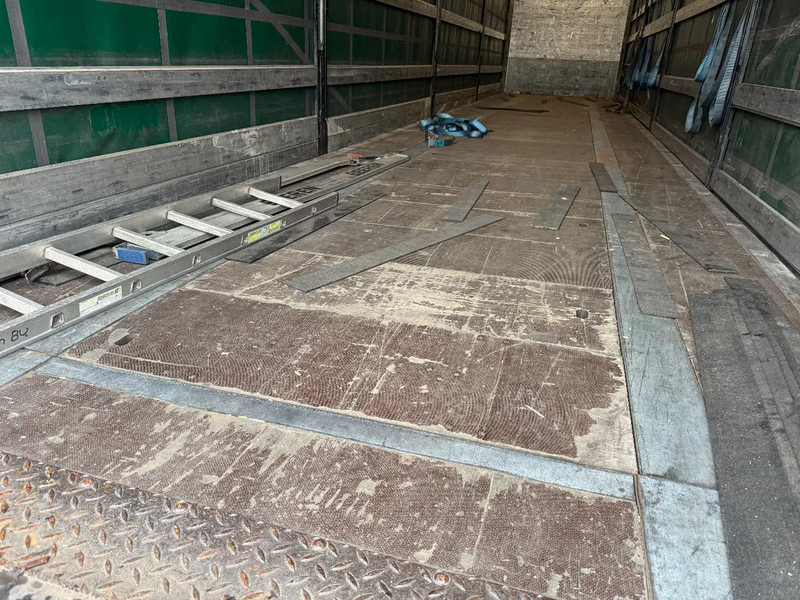 Schmitz Cargobull Schuifzeil -Dak / Coil 9mtr / Rotos DISC / Apk! - Curtainsider semi-trailer: picture 5 Schmitz Cargobull Schuifzeil -Dak / Coil 9mtr / Rotos DISC / Apk! - Curtainsider semi-trailer: picture 5