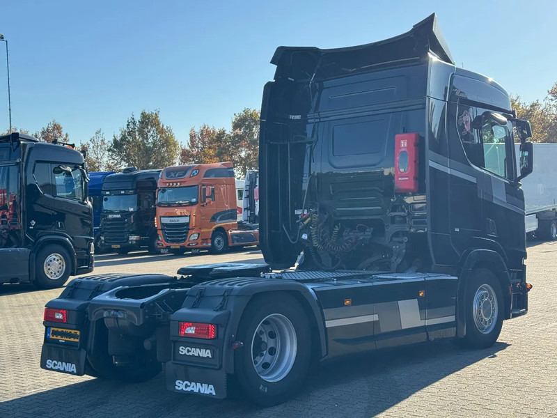 Scania R450 Retarder 2 Tank ACC *NL-Truck* - Tractor truck: picture 3 Scania R450 Retarder 2 Tank ACC *NL-Truck* - Tractor truck: picture 3