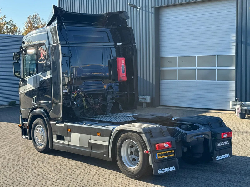 Scania R450 Retarder 2 Tank ACC *NL-Truck* - Tractor truck: picture 4 Scania R450 Retarder 2 Tank ACC *NL-Truck* - Tractor truck: picture 4