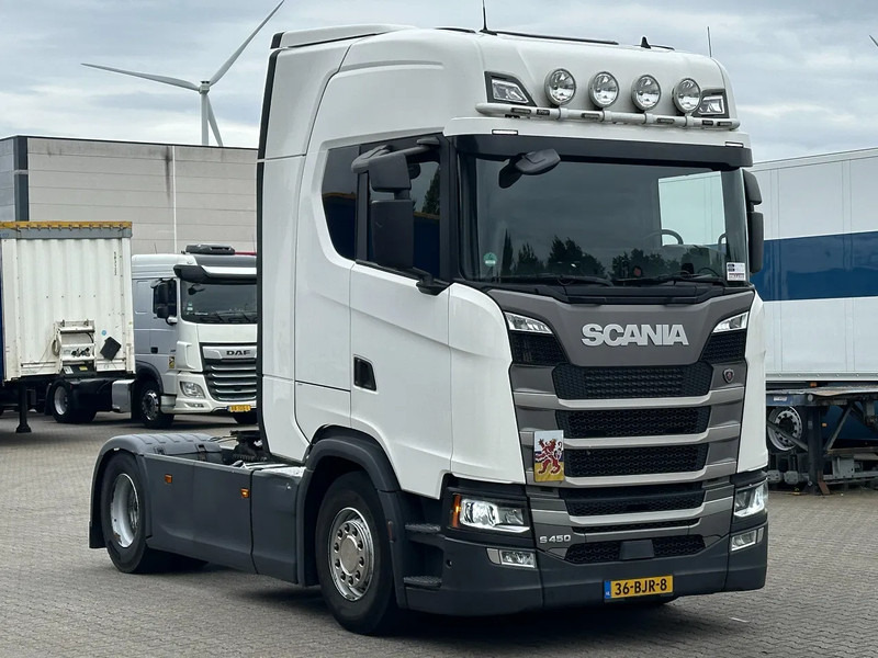 Scania S450 Retarder / ACC / Full Spoiler / 2 Tank / APK 06-2026 - Tractor truck: picture 2 Scania S450 Retarder / ACC / Full Spoiler / 2 Tank / APK 06-2026 - Tractor truck: picture 2