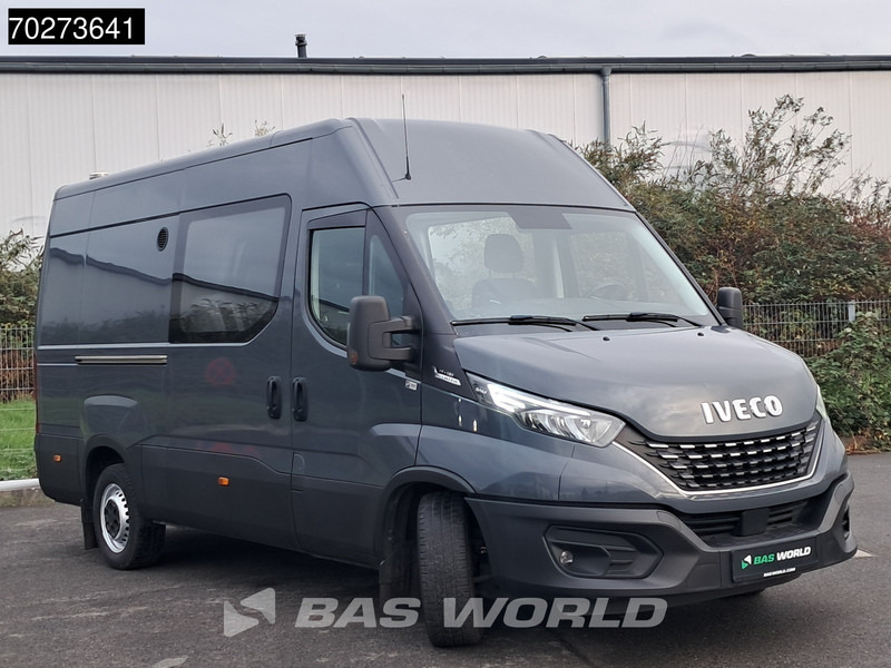 Iveco Daily 35S16 Doppel Kabine Automatik 3,5t AHK 160PS L2H2 LED Klima Tempomat Kamera Parkensensoren Euro6 Doka 8m3 A/C Double cabin Towba - Panel van: picture 5 Iveco Daily 35S16 Doppel Kabine Automatik 3,5t AHK 160PS L2H2 LED Klima Tempomat Kamera Parkensensoren Euro6 Doka 8m3 A/C Double cabin Towba - Panel van: picture 5