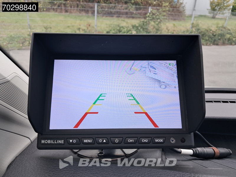 Closed box van Volkswagen Crafter 140pk Ladebordwand Automatik 140PS Koffer Kamera Tempomat Klima Euro6 20m3 A/C Cruise control: picture 15 Closed box van Volkswagen Crafter 140pk Ladebordwand Automatik 140PS Koffer Kamera Tempomat Klima Euro6 20m3 A/C Cruise control: picture 15