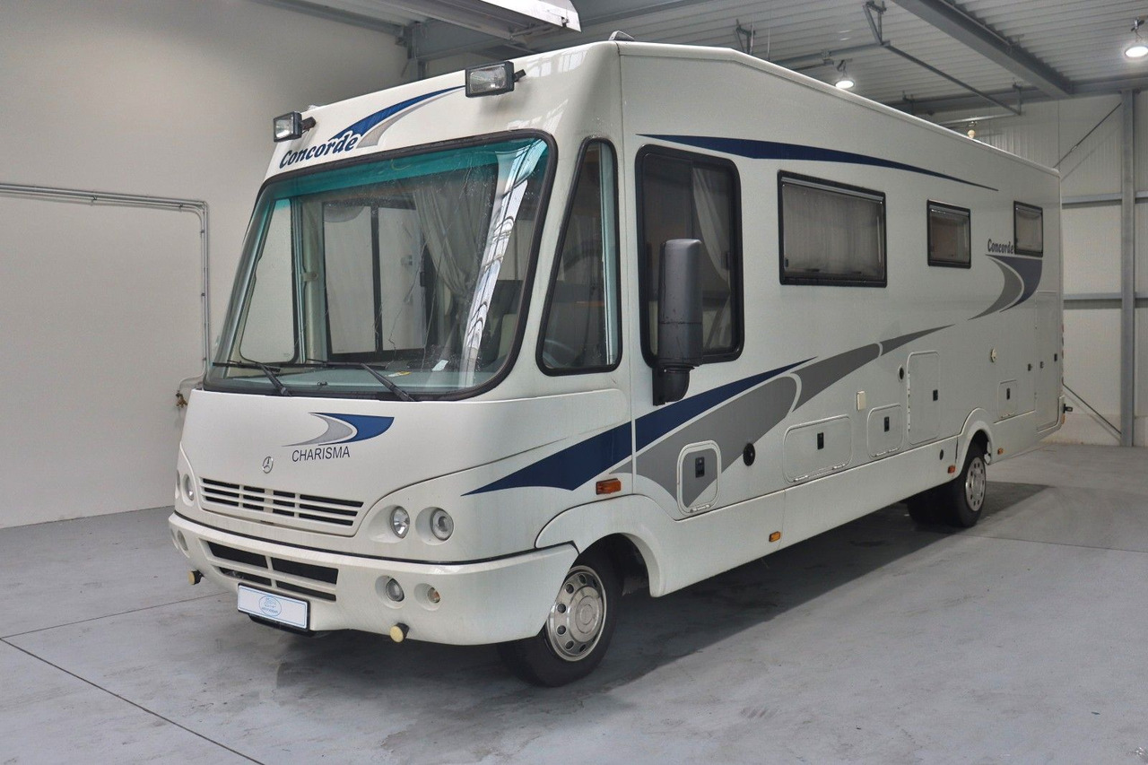 Concorde Charisma I 880 F/Automatik/Festbett/Klima/Solar Concorde Charisma I 880 F/Automatik/Festbett/Klima/Solar - Integrated motorhome: picture 2 Concorde Charisma I 880 F/Automatik/Festbett/Klima/Solar Concorde Charisma I 880 F/Automatik/Festbett/Klima/Solar - Integrated motorhome: picture 2