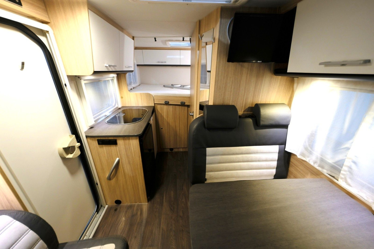 Sunlight V 60 Adventure Edition/Festbett/Garage/Klima/TOP leasing Sunlight V 60 Adventure Edition/Festbett/Garage/Klima/TOP: picture 15