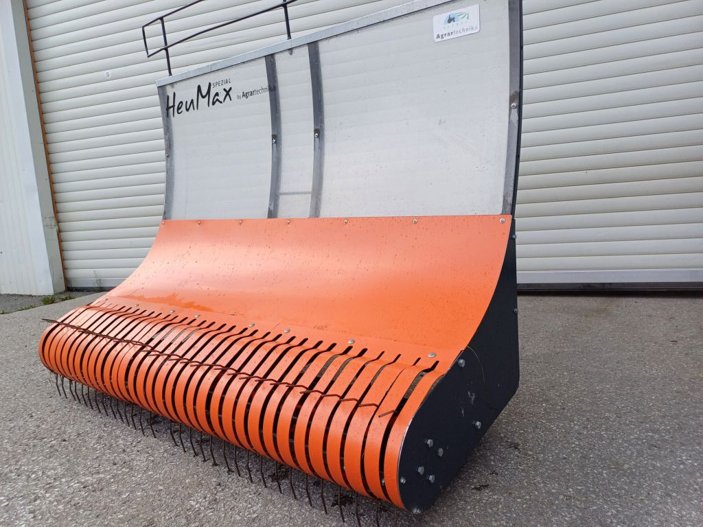 Agrartechnik Seeber Heumax Light 180 zu Rapid (21852) - Tedding equipment: picture 4 Agrartechnik Seeber Heumax Light 180 zu Rapid (21852) - Tedding equipment: picture 4