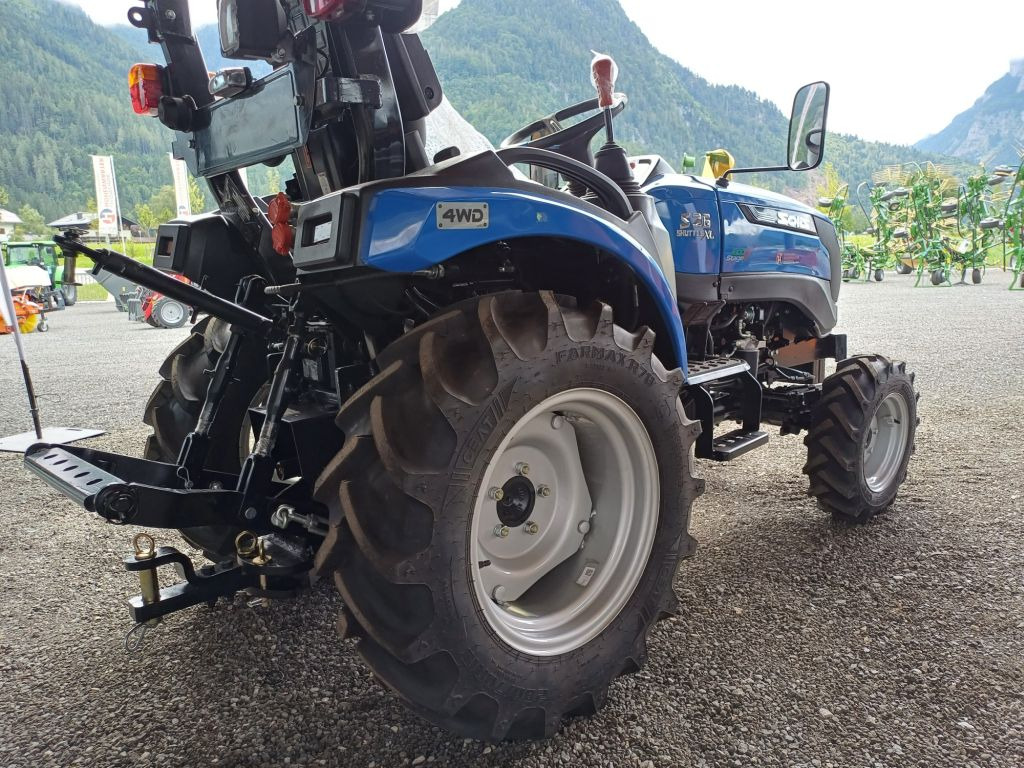 Solis 26 9+9 (21951) - Farm tractor: picture 5 Solis 26 9+9 (21951) - Farm tractor: picture 5