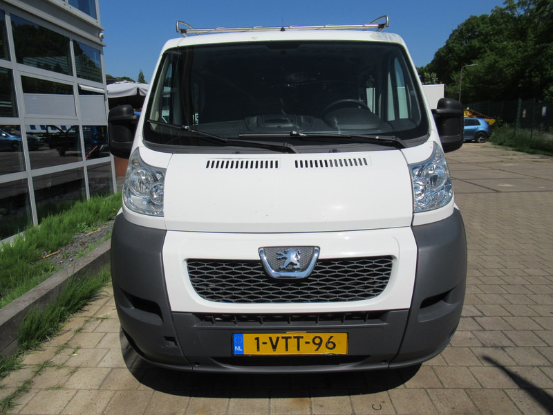 Peugeot Boxer 30 2.2HDi DOKA Dubbelcabine AIRCO - Closed box van, Combi van: picture 4 Peugeot Boxer 30 2.2HDi DOKA Dubbelcabine AIRCO - Closed box van, Combi van: picture 4