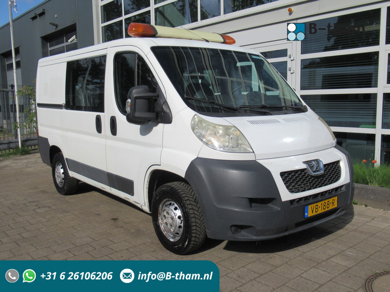 Peugeot Boxer 330 2.2 HDI L1H1 P+ Dubbelcabine DOKA airco - Small van, Combi van: picture 1 Peugeot Boxer 330 2.2 HDI L1H1 P+ Dubbelcabine DOKA airco - Small van, Combi van: picture 1