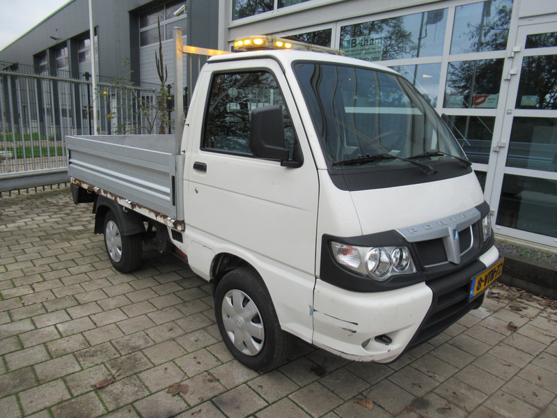 Piaggio Porter 1.3i 46KW Extra PICKUP Bi-Fuel Benzine - CNG - Open body delivery van: picture 2 Piaggio Porter 1.3i 46KW Extra PICKUP Bi-Fuel Benzine - CNG - Open body delivery van: picture 2