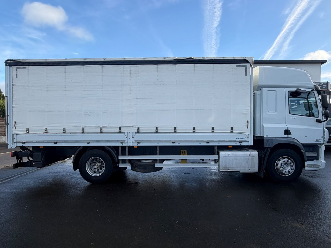 DAF CF 400FA Pritsche/Plane, Edscha,Retarder, Lbw - Curtain side truck: picture 4 DAF CF 400FA Pritsche/Plane, Edscha,Retarder, Lbw - Curtain side truck: picture 4