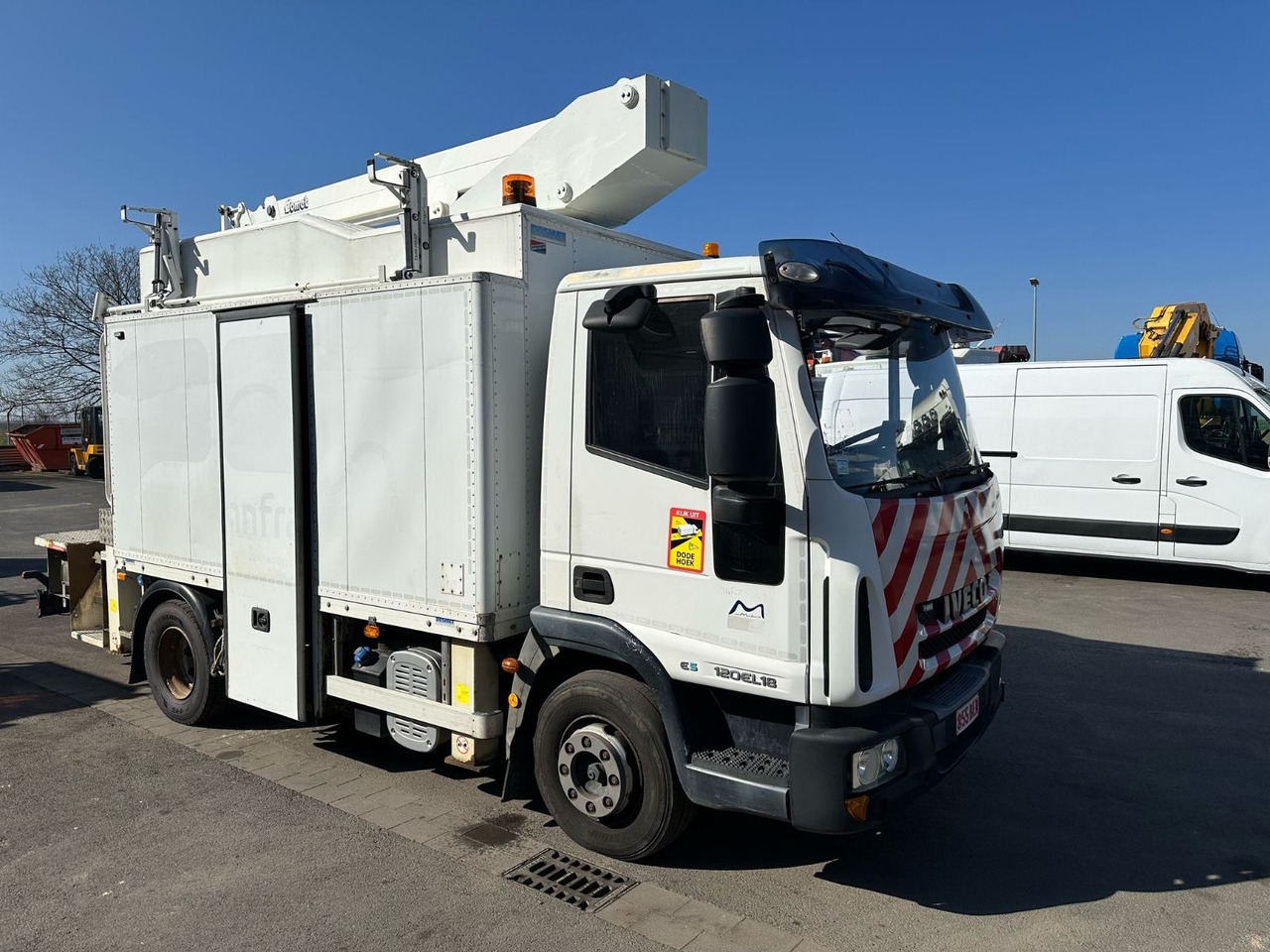 Iveco EuroCargo 120E18 + COMET 151TAL*Steiger - Truck with aerial platform: picture 1 Iveco EuroCargo 120E18 + COMET 151TAL*Steiger - Truck with aerial platform: picture 1