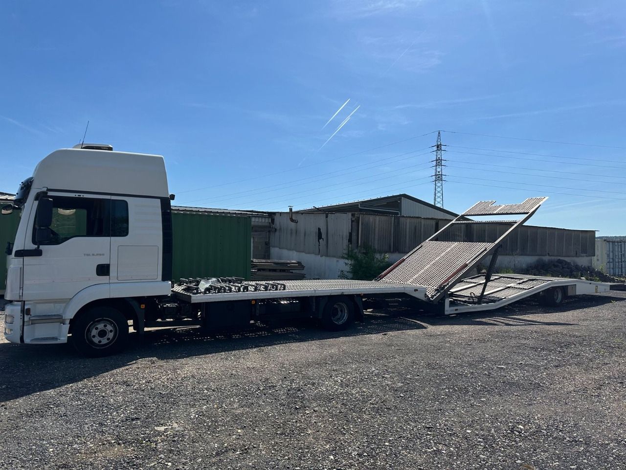 MAN 8.250 TGL*4x L1H1*XLX Kabine*VDI2700*TOP* - Autotransporter truck: picture 1 MAN 8.250 TGL*4x L1H1*XLX Kabine*VDI2700*TOP* - Autotransporter truck: picture 1
