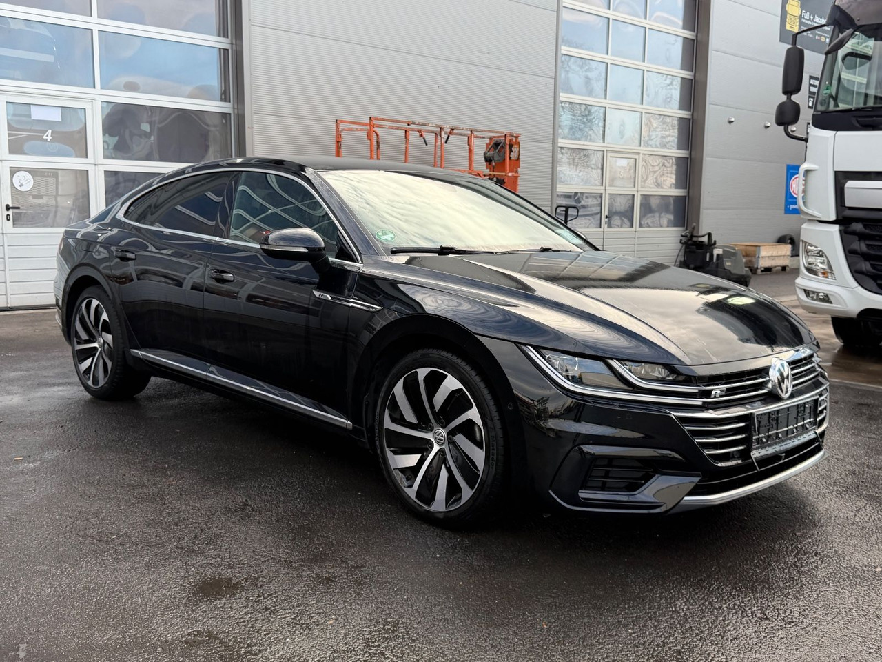 Volkswagen Arteon R-Line 4Motion Head-Up, Dynaudio, Ahk - Sedan: picture 3 Volkswagen Arteon R-Line 4Motion Head-Up, Dynaudio, Ahk - Sedan: picture 3