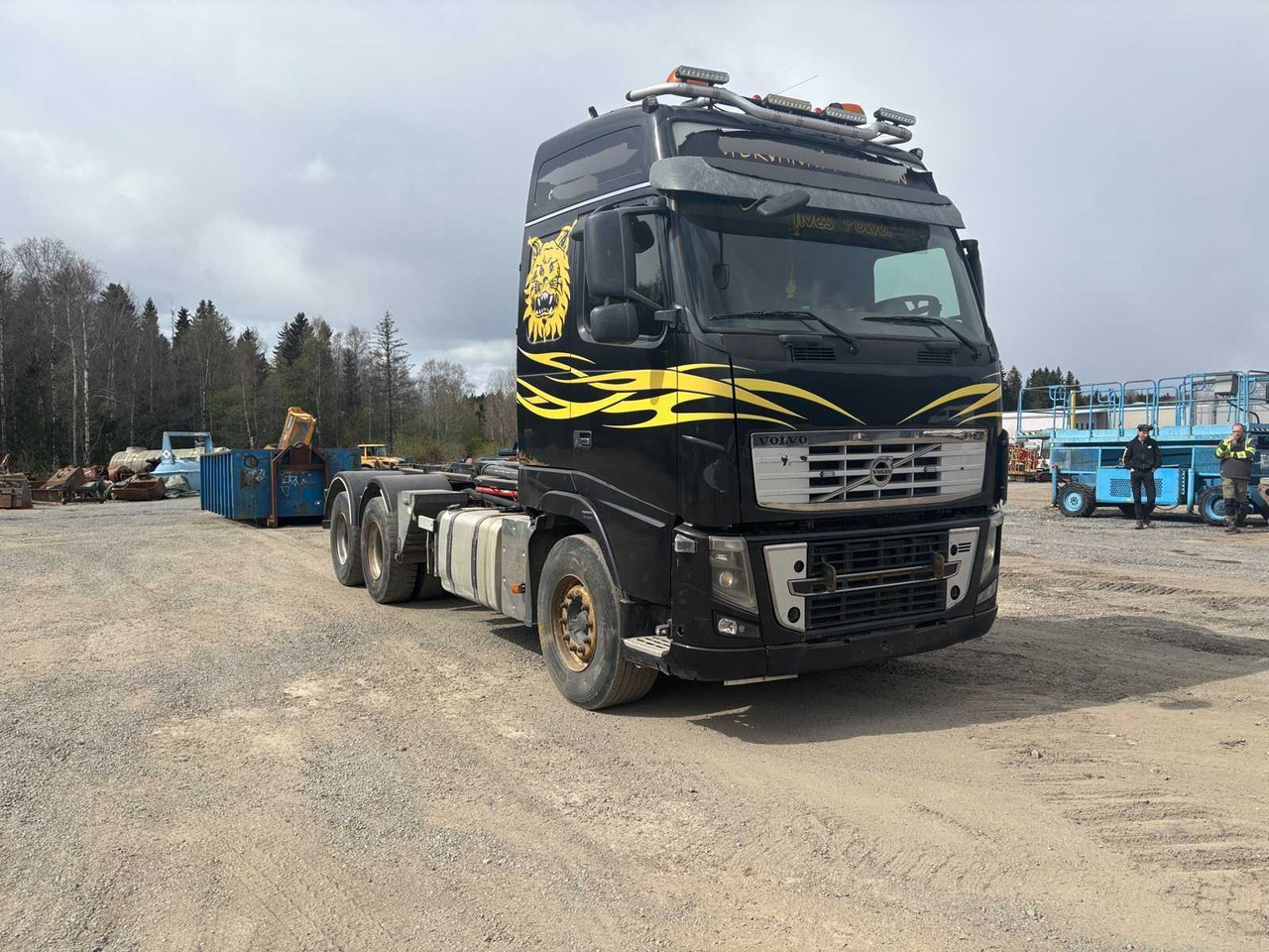 Hook truck Volvo FH16 - Hook lift truck: picture 3 Hook truck Volvo FH16 - Hook lift truck: picture 3