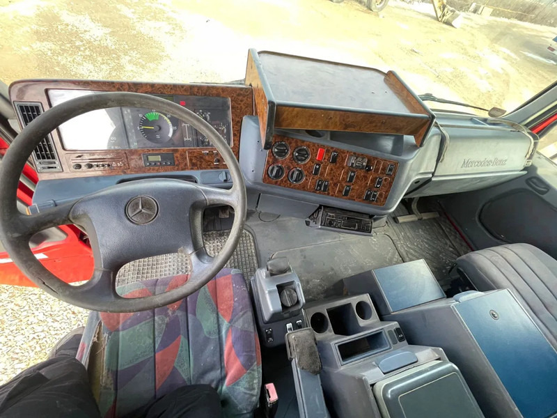 Tractor truck Mercedes-Benz Actros 1840: picture 6