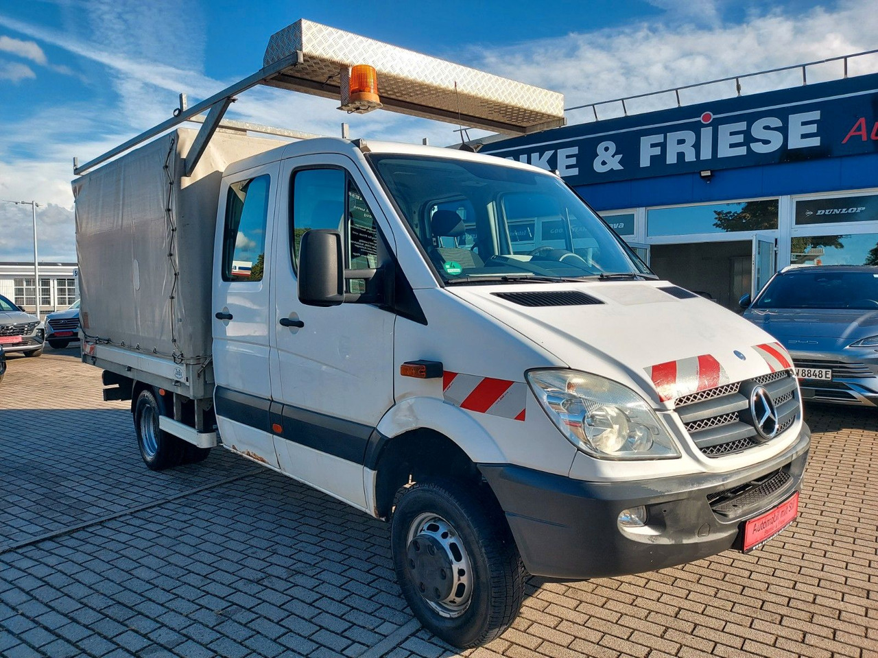 Mercedes-Benz Sprinter II Pritsche DoKa 516 4X4 Plane 6 Sitze - Curtain side van, Combi van: picture 1 Mercedes-Benz Sprinter II Pritsche DoKa 516 4X4 Plane 6 Sitze - Curtain side van, Combi van: picture 1